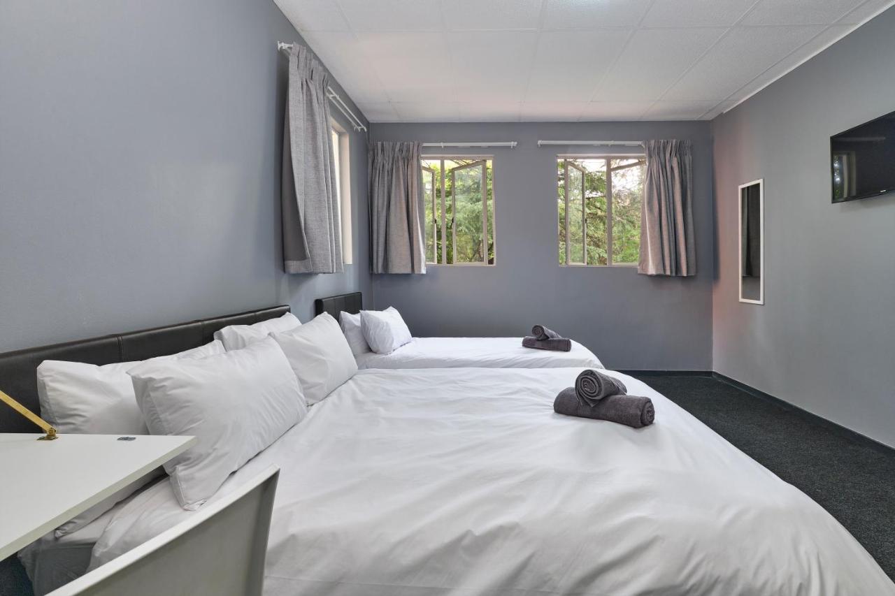 Inn & Out Sandton Johannesburg Luaran gambar